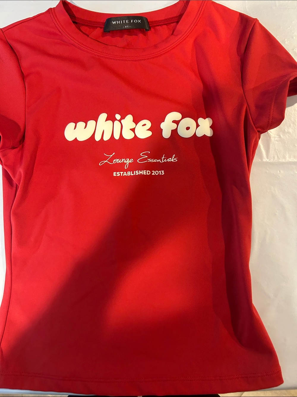 WHITE FOX Lounge ESSENTIALS TEE - Picture 5 of 8